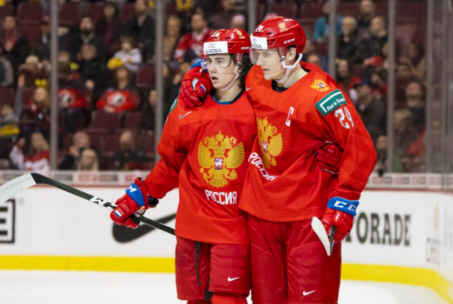 Vidéo: Alex Romanov prend ses AISES..Au NIVEAU INTERNATIONAL SENIOR...
