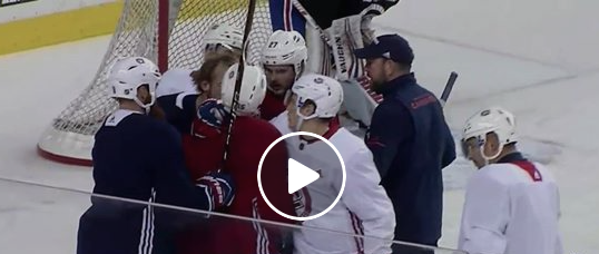 Vidéo: Andrew Shaw devra retourner en THÉRAPIE....