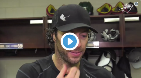 Vidéo: Matt Cullen vient d'en FUMER un IMMENSE...