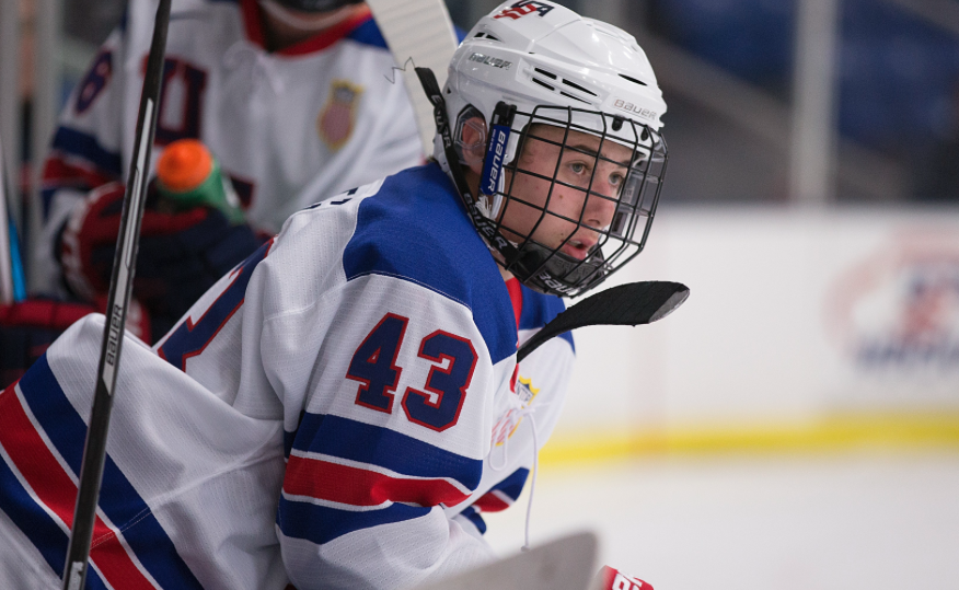 Vidéo: Un dépisteur du CH sur les traces de...Quinn Hughes...