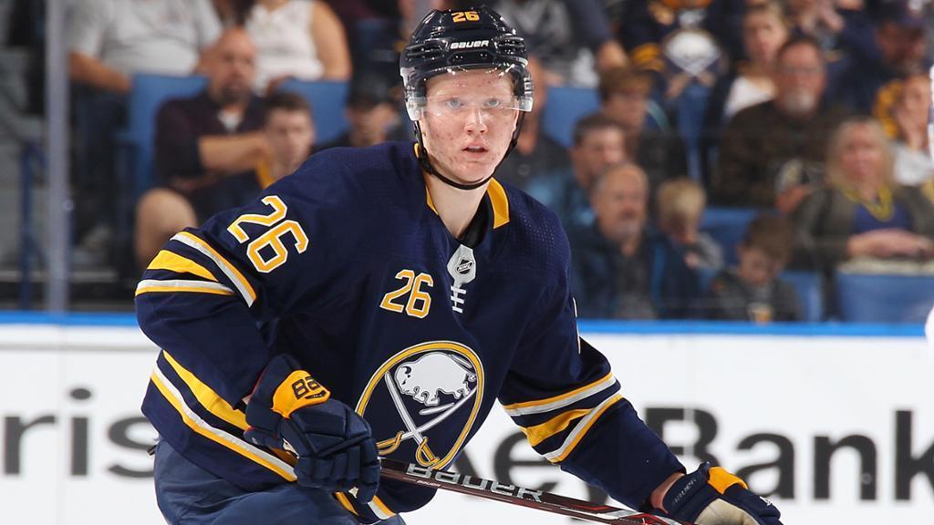 WOW...Rasmus Dahlin mange déjà le meilleur défenseur des Sabres...