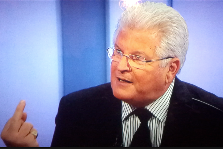 Yvon Pedneault...en perd des BOUTTES...