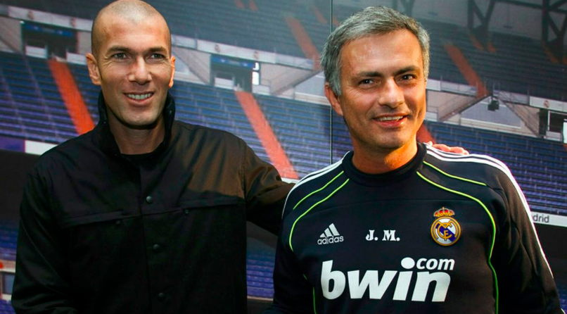Zinedine Zidane..Bientôt entraîneur de MANCHESTER UNITED...