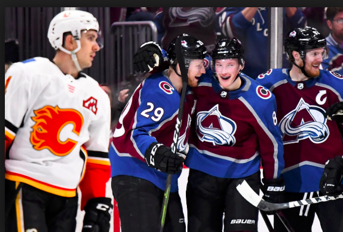 Cale Makar fait déjà RENTRER le CASH....