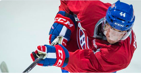 Charlie Lindgren est allé chercher Ryan Poehling à l'aéroport....