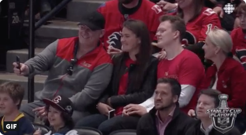 HAHA...Brady Tkachuk a honte de son père...