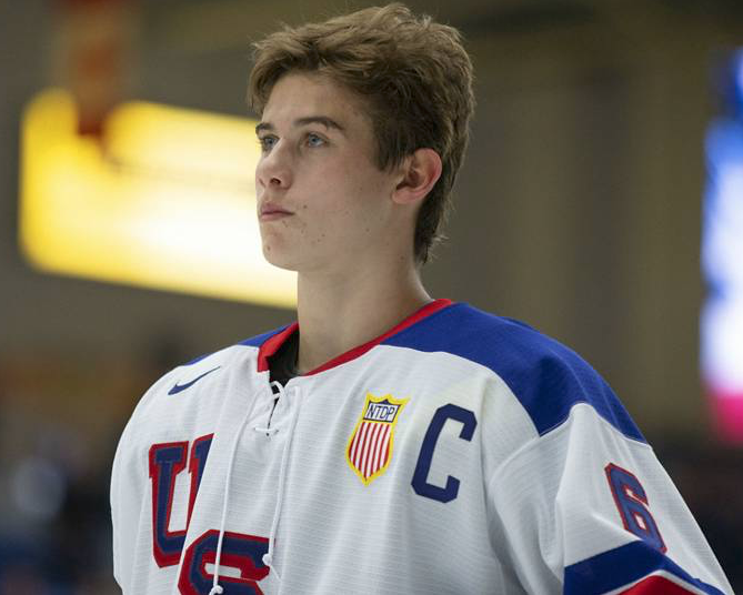 Jack Hughes était déjà lié aux Devils...