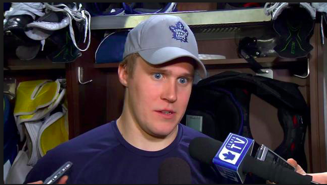 Le DOS de Jake Gardiner... Nous fait peur..