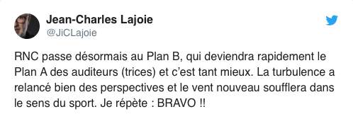 Le gros Jean-Charles fait son gars concerné...