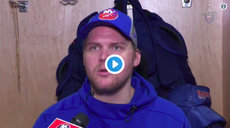 Le SPEECH devant les médias du REVENANT Robin Lehner...