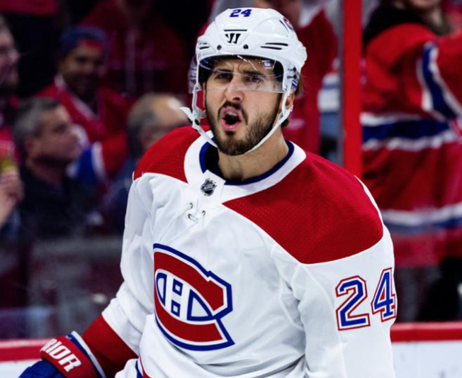 Phil Danault gagne le prix de participation...