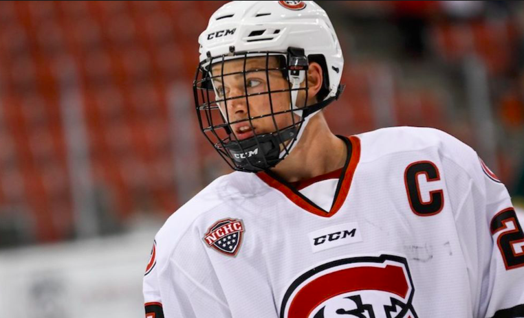 Ryan Poehling n'a pas réussi à convaincre son chum de signer avec le CH...