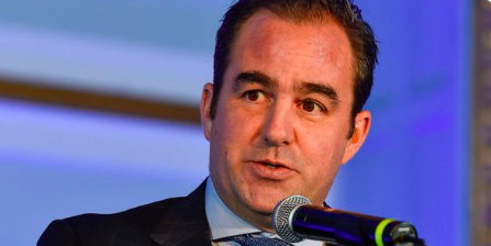 Geoff Molson MET LA PRESSION sur son DG!!!!!