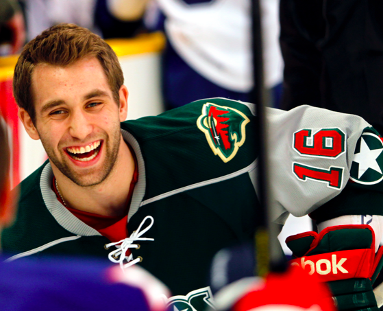Jason Zucker continue d'être lié aux deux mêmes équipes..