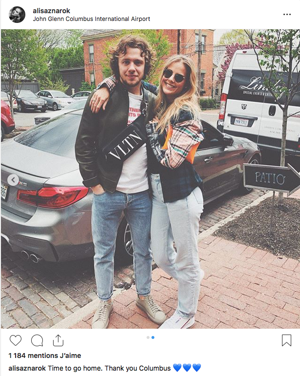 La blonde d'Artemi Panarin remercie Columbus...