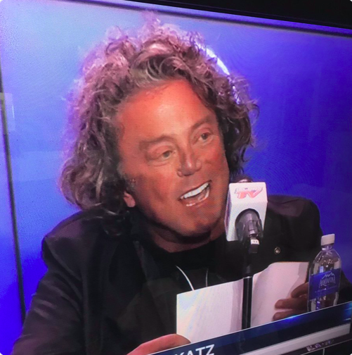 Le proprio des Oilers, Darryl Katz, a eu une CHIRURGIE PLASTIQUE?????