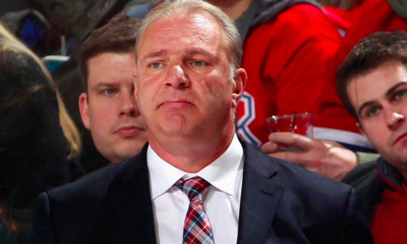 Les ANECDOTES autour de Michel Therrien, ses CIGARETTES et ses PETS continuent de circuler.
