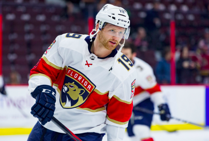 Les Panthers demandent au CH....
