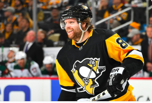 Phil Kessel met FIN aux RUMEURS l'envoyant à Montréal...