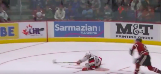 Vidéo:  AYOYEEEEEEEEE!!!!  Le TOE DRAG de Nick Suzuki!!!!