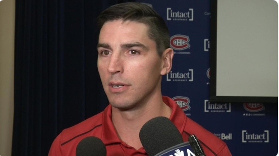 Alex Burrows s'est fait NIAISER toute la soirée pour ses propos RIDICULES..