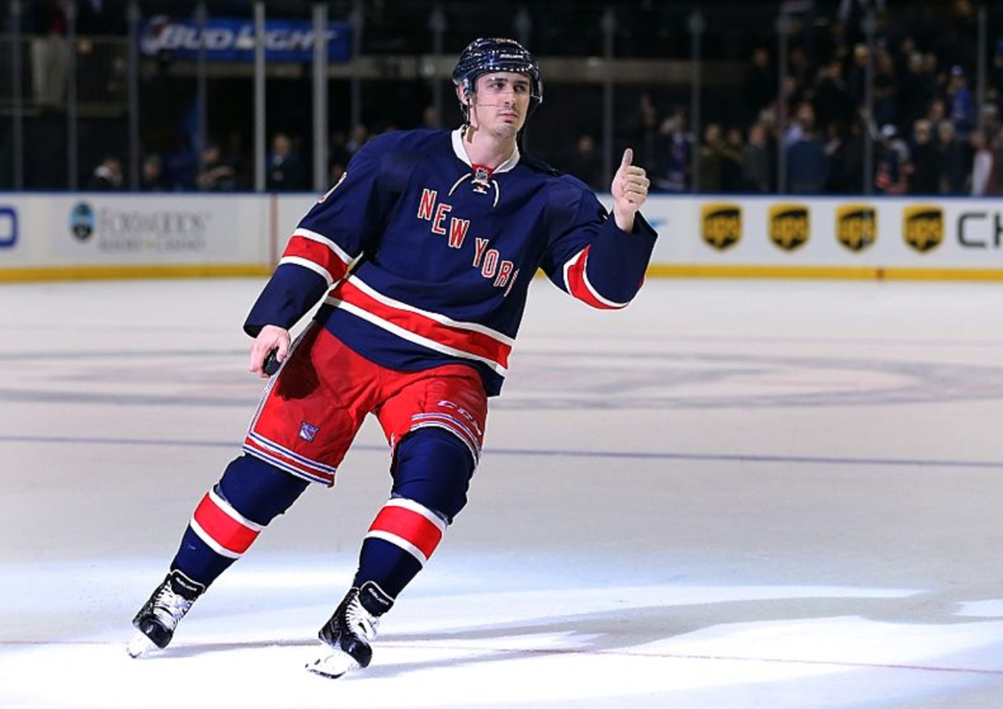 Joe Sakic a appelé les Rangers...