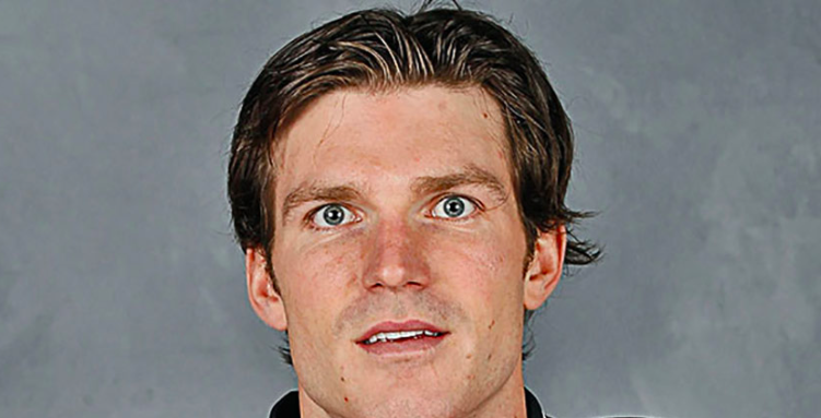 Le CH devrait proposer d'accepter le contrat de David Clarkson