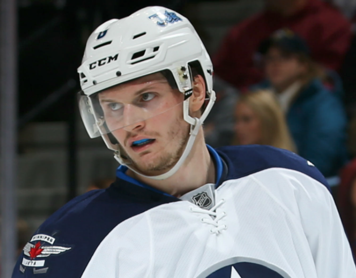 Les Rangers seraient tout proche de signer Jacob Trouba...