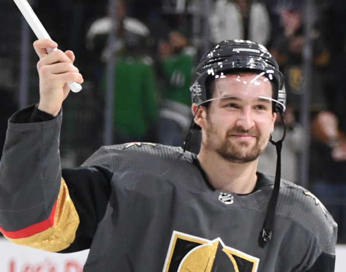 Mark Stone fait 9,5 M$ par année....dans un état sans taxes...