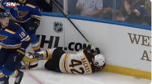 OUCH...Samuel Blais se venge sur David Backes...