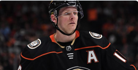 Pierre LeBrun nomme deux équipes pour Corey Perry..