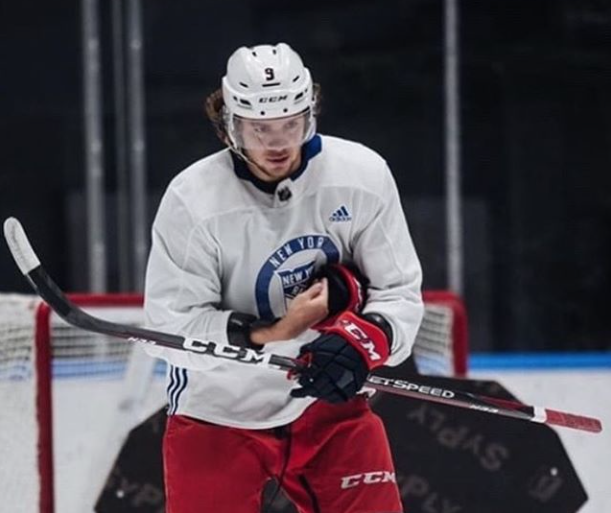 AYOYE...Artemi Panarin a des couilles en TA...