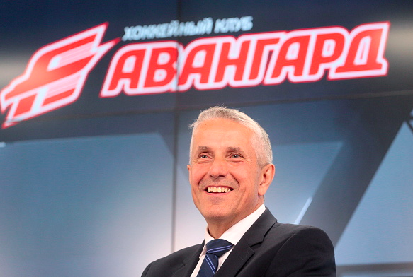 Bob Hartley s'est arrangé pour que son joueur s'enfuit de l'aréna...