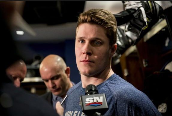 Jake Gardiner ne veut pas se blesser avant...