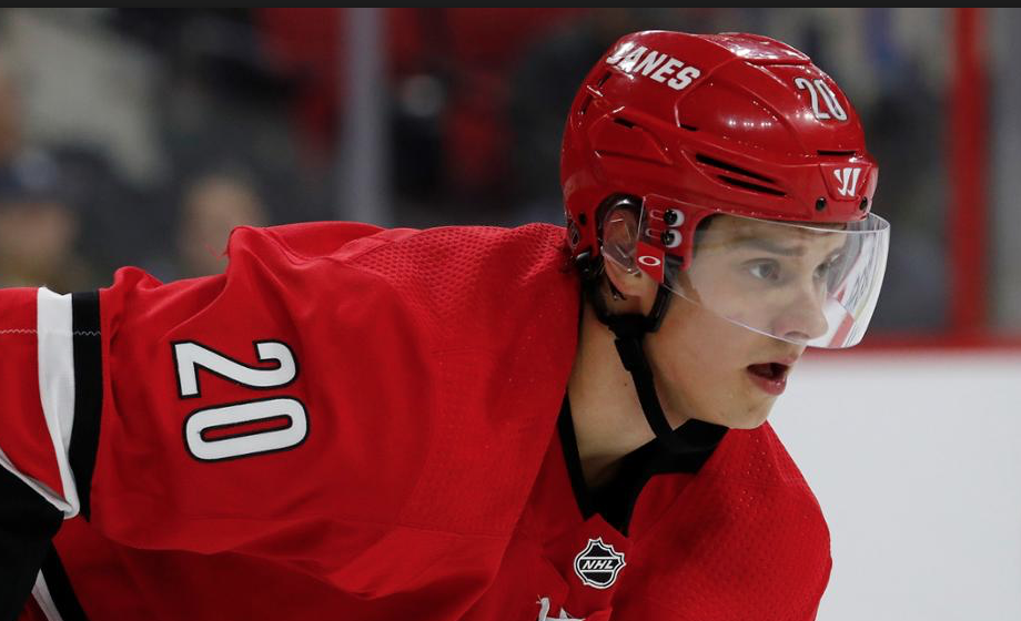 L'agent de Sebastian Aho, Gerry Johansson, répond au proprio des Hurricanes...