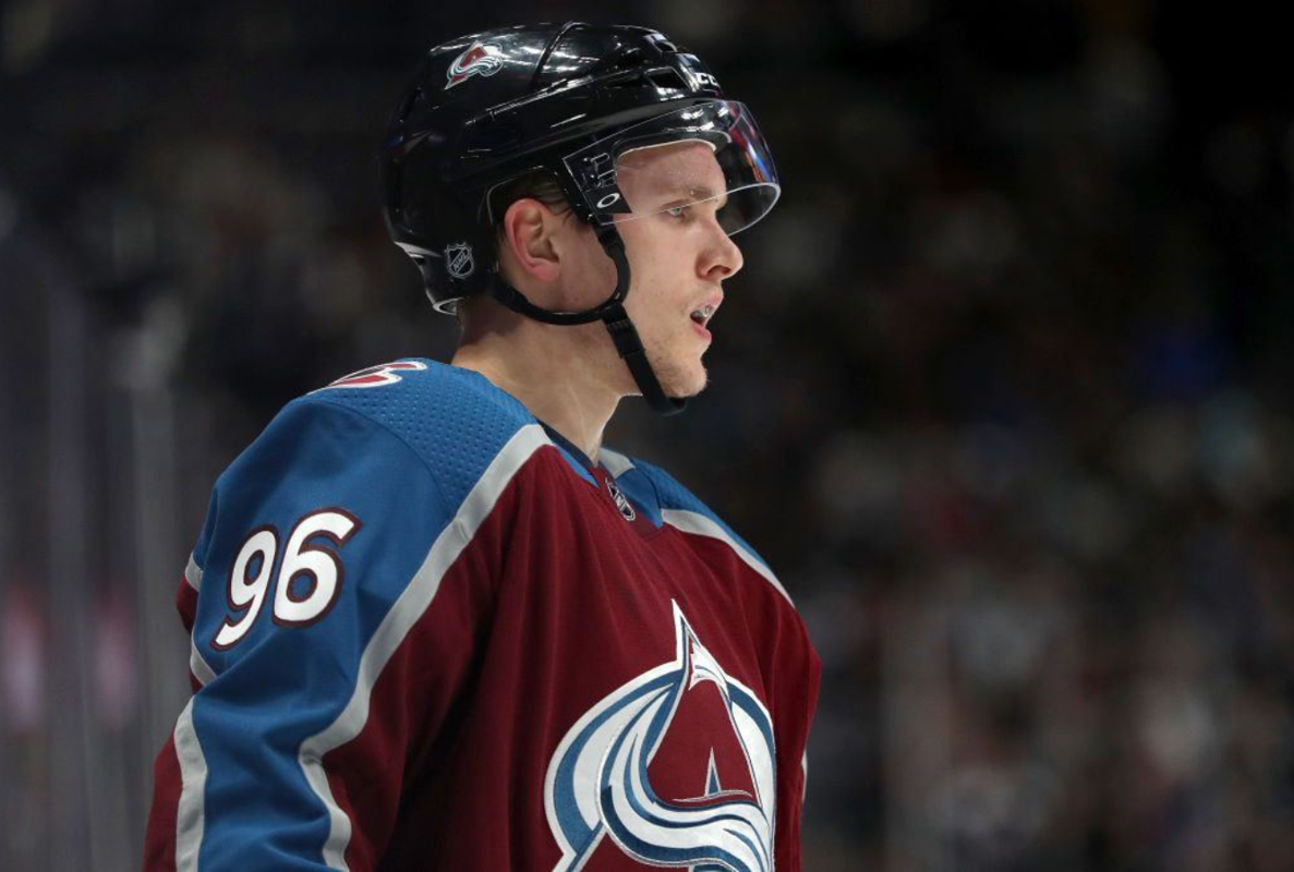 Une rumeur envoyait Mikko Rantanen dans la KHL...