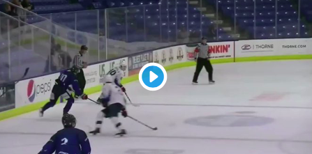 Cole Caufield a HUMILIÉ Ville Heinola...