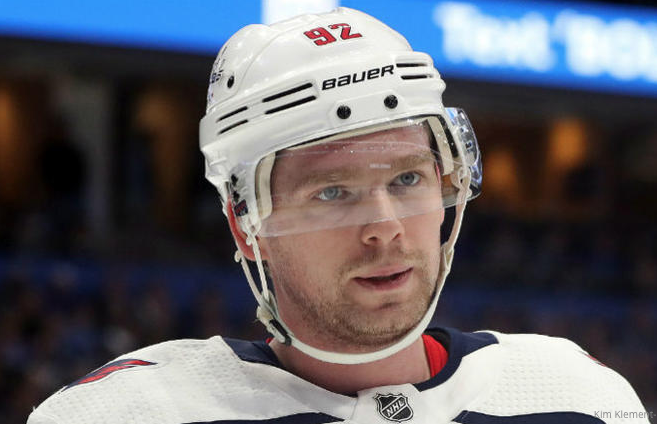 Evgeny Kuznetsov est pas mal moins fringant...