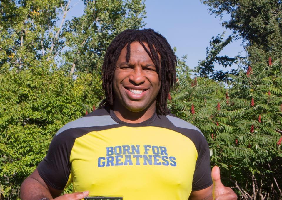 Georges Laraque n'a pas seulement été RIDICULISÉ à Montréal....