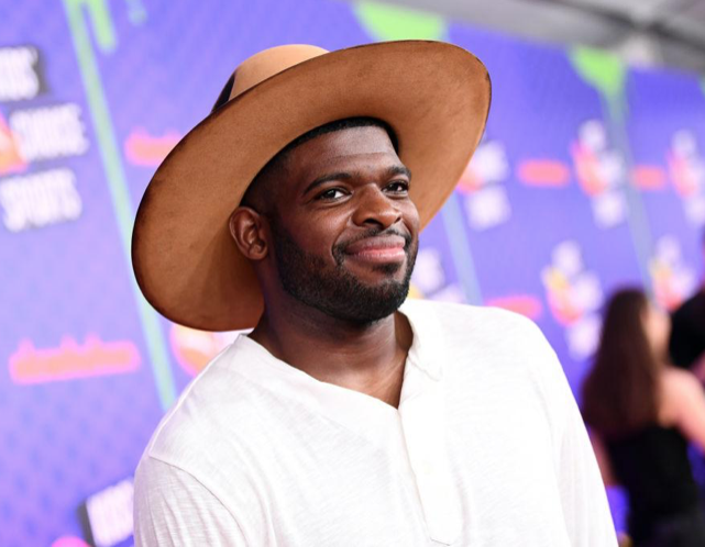 HAHA...PK Subban qui donne son numéro de cellulaire...