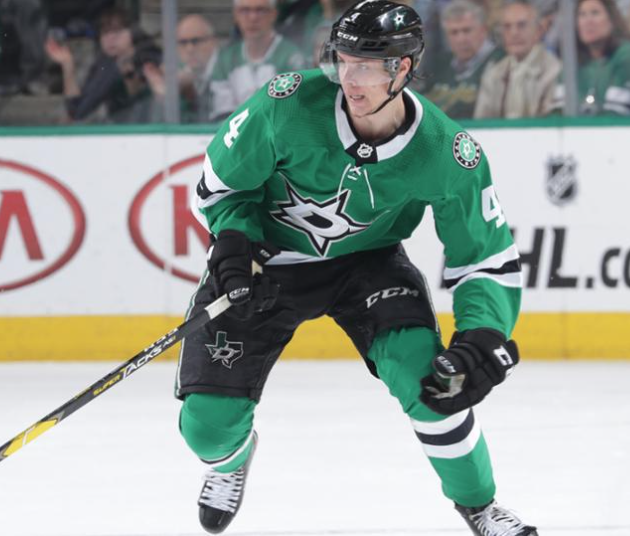 « Il est au même niveau que Connor McDavid et Nathan MacKinnon »