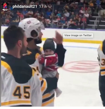 ISHHHHHHHH...Phil Danault dans un UNIFORME des BRUINS...