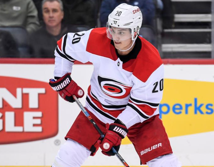 Sebastian Aho fait encore passer Bergevin pour un TATA...