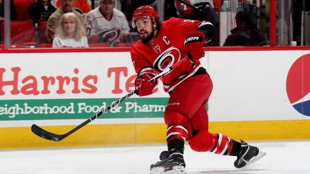 Justin Faulk ÉCHANGÉ à St-Louis!!!!