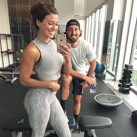 La TRAINER de Keith Kinkaid, c'est sa blonde, ET...