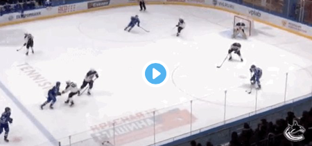 Le VOL RUSSE des Canucks....CASSE des CHEVILLES...