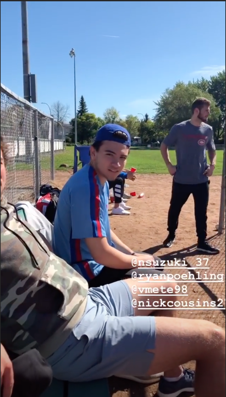 Les joueurs du CH se font une petite GAME de balle...