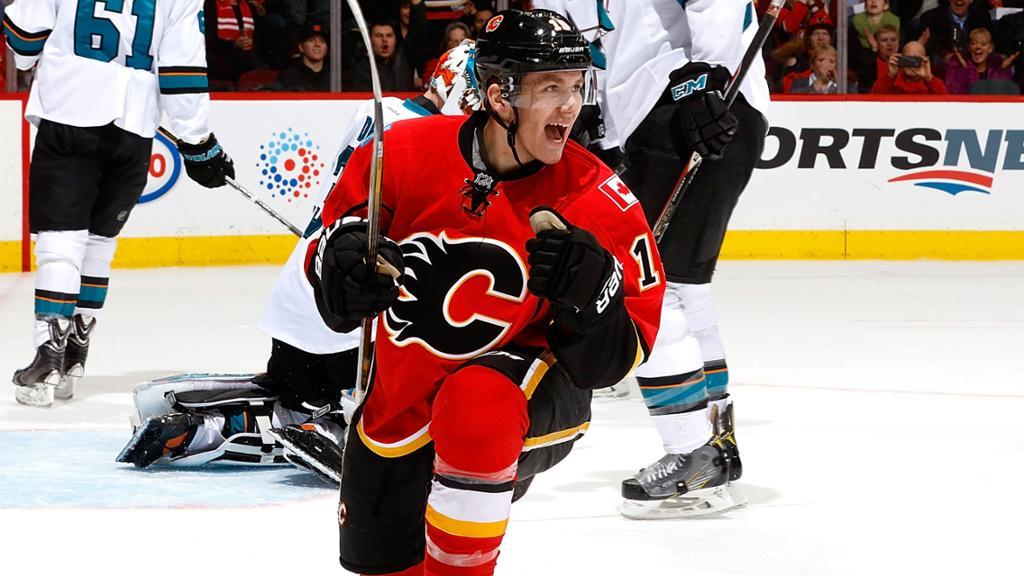 Matthew Tkachuk SIGNE pour 3 ans!!!