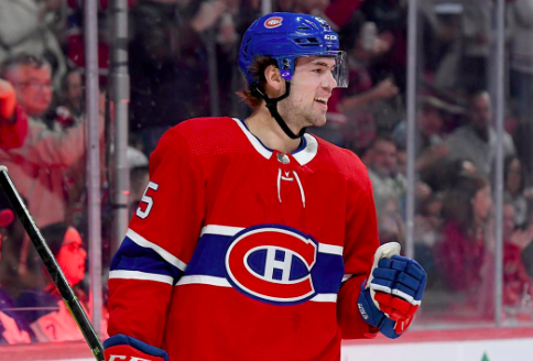 - Ryan Poehling envoie un MESSAGE à son COACH...