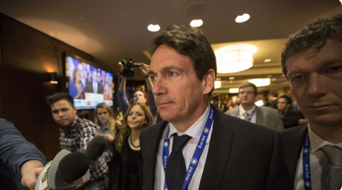 Si PKP t'offre un cadeau...Ne l'ouvre pas...